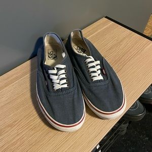 MEN’S VANS AUTHENTIC BLUE SNEAKER